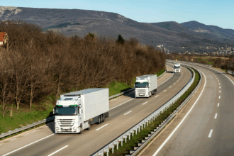 How HGV Proximity Sensors and Turn Alarms Work Together